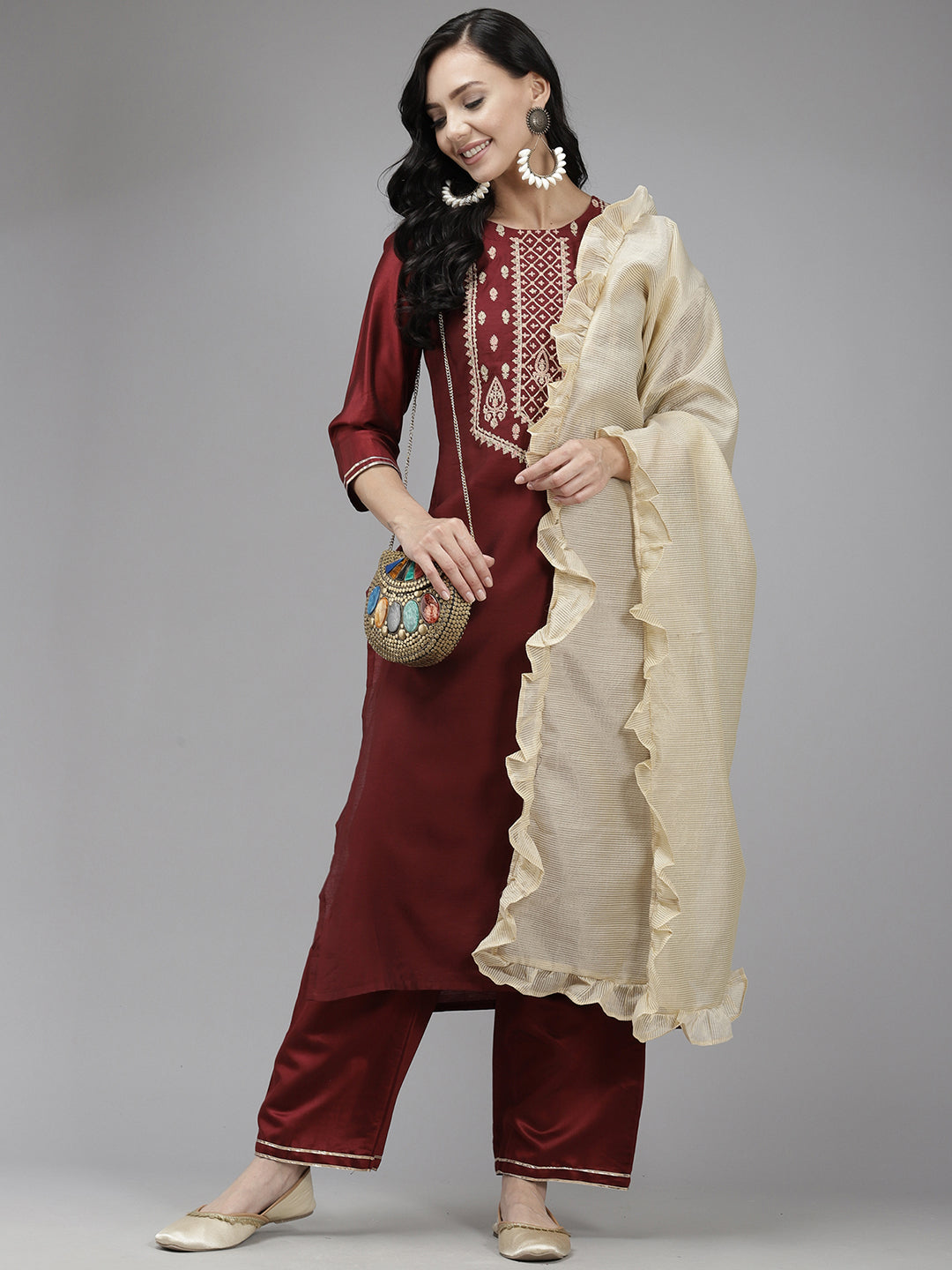 holi outfit for women, holi outfit ideas, holi outfit for men, holi outfit for girls, holi outfit for baby girl, holi outfit for baby boy, holi outfit pinterest, holi outfit ideas men, holi outfits for kids, Eid Outfits, Eid Collection, New Kurta Sets, Salwar Suits for Eid, women's day outfit ideas, women's day outfits, Co-Ords, V-Neck dresses, Round Neck suits, Cotton Kurta Sets, Heavy Outfits For Eid, Pakistani Outfits, Pakistani Kurta Sets, Pakistani Dresses for women