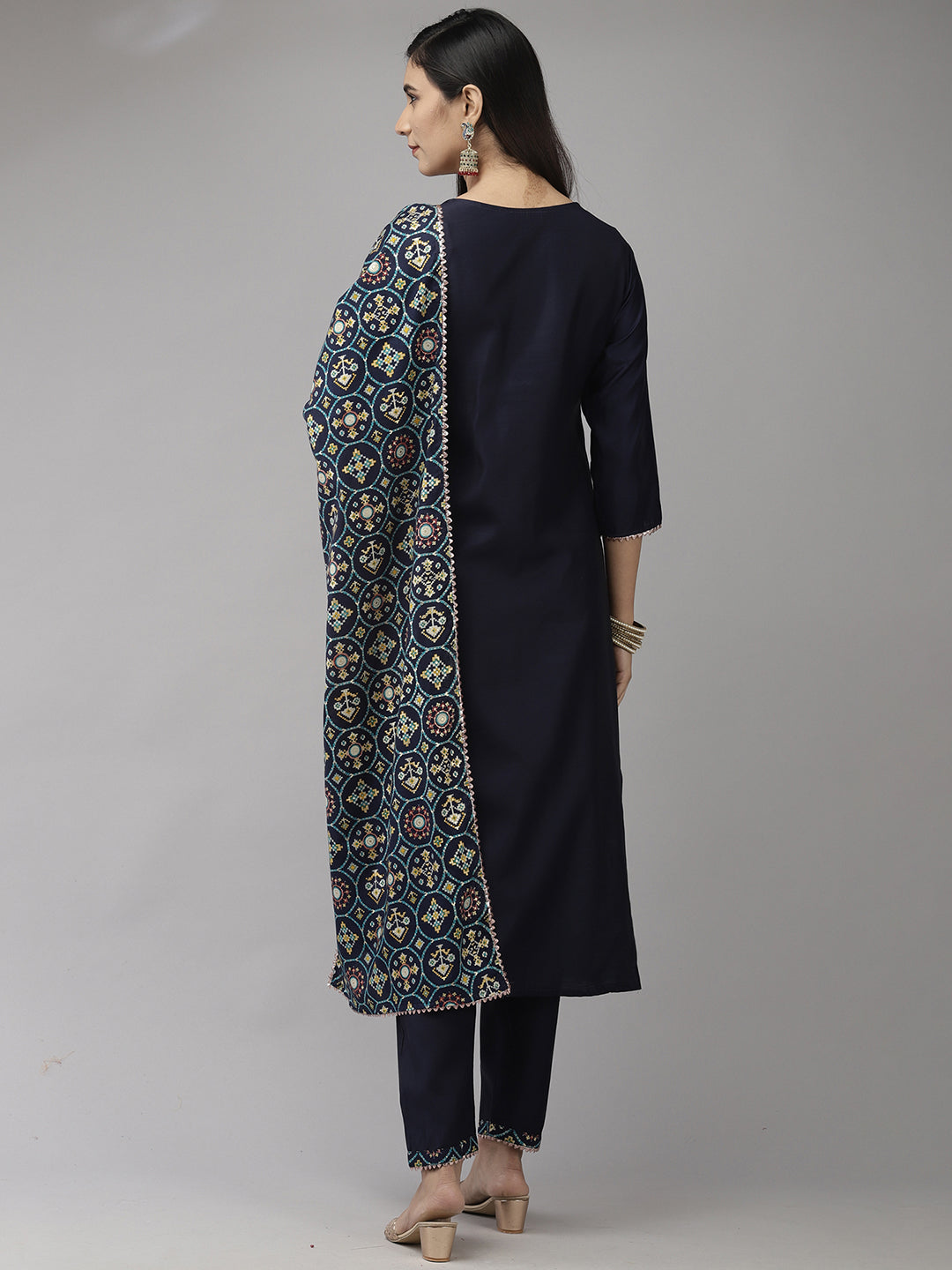holi outfit for women, holi outfit ideas, holi outfit for men, holi outfit for girls, holi outfit for baby girl, holi outfit for baby boy, holi outfit pinterest, holi outfit ideas men, holi outfits for kids, Eid Outfits, Eid Collection, New Kurta Sets, Salwar Suits for Eid, women's day outfit ideas, women's day outfits, Co-Ords, V-Neck dresses, Round Neck suits, Cotton Kurta Sets, Heavy Outfits For Eid, Pakistani Outfits, Pakistani Kurta Sets, Pakistani Dresses for women