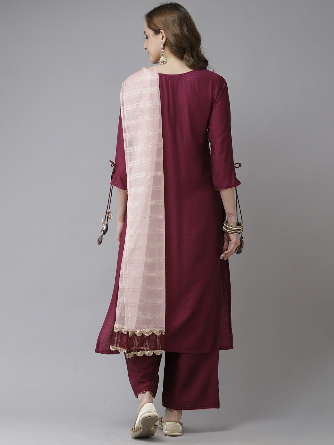 holi outfit for women, holi outfit ideas, holi outfit for men, holi outfit for girls, holi outfit for baby girl, holi outfit for baby boy, holi outfit pinterest, holi outfit ideas men, holi outfits for kids, Eid Outfits, Eid Collection, New Kurta Sets, Salwar Suits for Eid, women's day outfit ideas, women's day outfits, Co-Ords, V-Neck dresses, Round Neck suits, Cotton Kurta Sets, Heavy Outfits For Eid, Pakistani Outfits, Pakistani Kurta Sets, Pakistani Dresses for women