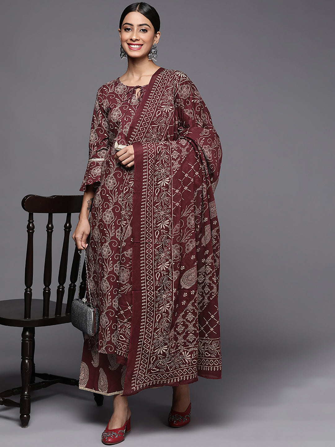 holi outfit for women, holi outfit ideas, holi outfit for men, holi outfit for girls, holi outfit for baby girl, holi outfit for baby boy, holi outfit pinterest, holi outfit ideas men, holi outfits for kids, Eid Outfits, Eid Collection, New Kurta Sets, Salwar Suits for Eid, women's day outfit ideas, women's day outfits, Co-Ords, V-Neck dresses, Round Neck suits, Cotton Kurta Sets, Heavy Outfits For Eid, Pakistani Outfits, Pakistani Kurta Sets, Pakistani Dresses for women