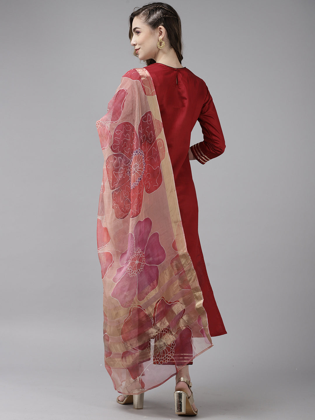 indo era, indoera, indo era kurta, heeramandi dress, heeramandi, dress for women, kurta for women, kurtaset for women, indo era kurta set, indo era suit, anarkali kurta, salwar suit, sharara set, cotton kurta, dress for women, kurta for women, birthday dress for women, gown for women, formal dress for women, party wear for women, summer dress, female kurti, cotton dress for women, kurta with dupatta, dressing style, casual look, new arrival for women, Red suit