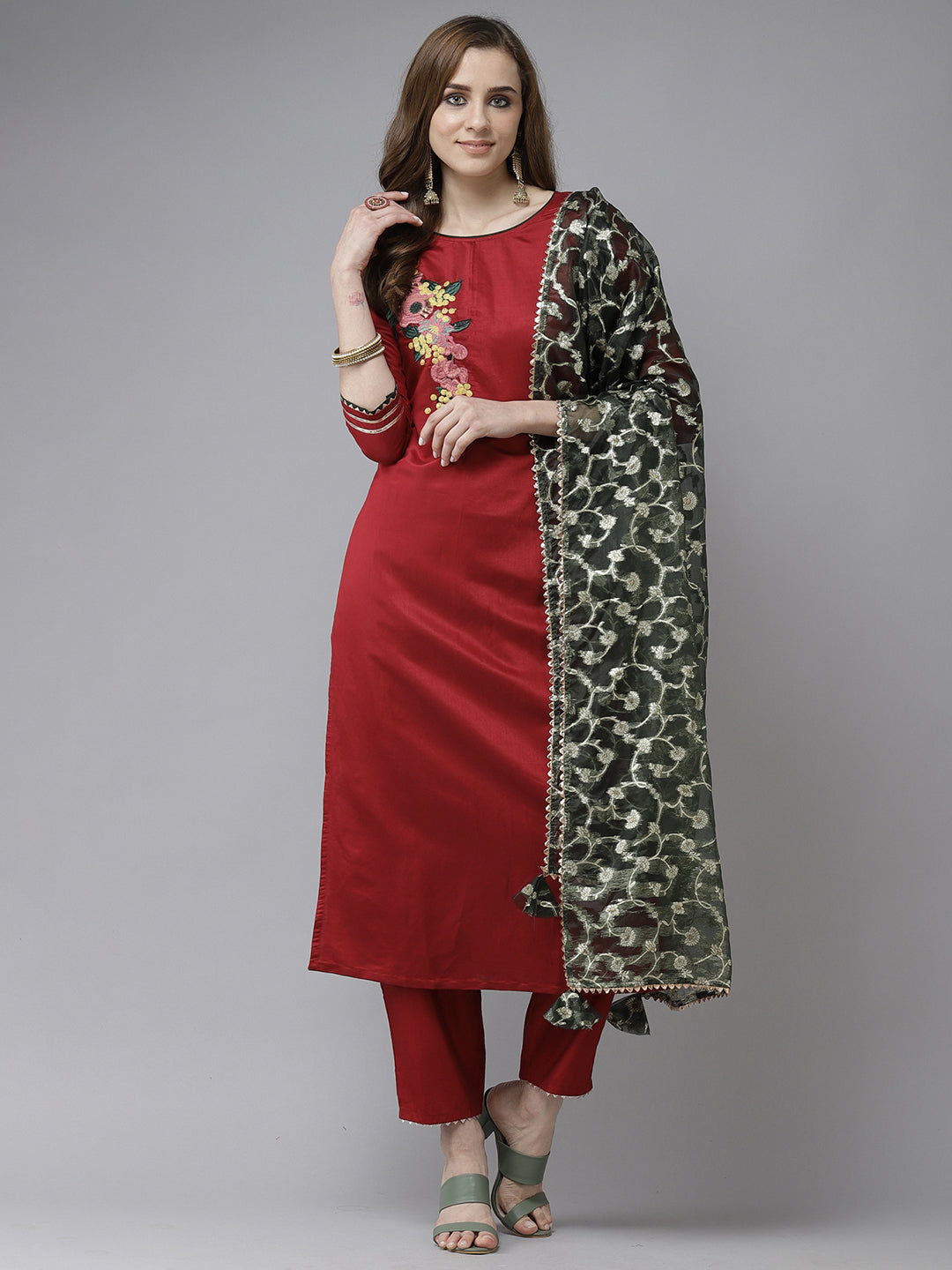 indo era, indoera, indo era kurta, heeramandi dress, heeramandi, dress for women, kurta for women, kurtaset for women, indo era kurta set, indo era suit, anarkali kurta, salwar suit, sharara set, cotton kurta, dress for women, kurta for women, birthday dress for women, gown for women, formal dress for women, party wear for women, summer dress, female kurti, cotton dress for women, kurta with dupatta, dressing style, casual look, new arrival for women, Red suit