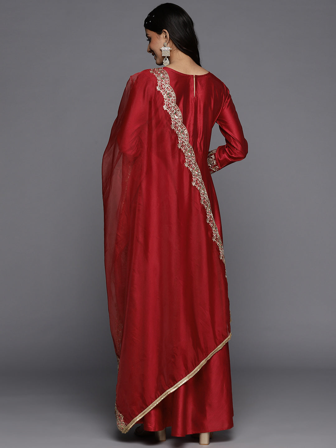 holi outfit for women, holi outfit ideas, holi outfit for men, holi outfit for girls, holi outfit for baby girl, holi outfit for baby boy, holi outfit pinterest, holi outfit ideas men, holi outfits for kids, Eid Outfits, Eid Collection, New Kurta Sets, Salwar Suits for Eid, women's day outfit ideas, women's day outfits, Co-Ords, V-Neck dresses, Round Neck suits, Cotton Kurta Sets, Heavy Outfits For Eid, Pakistani Outfits, Pakistani Kurta Sets, Pakistani Dresses for women