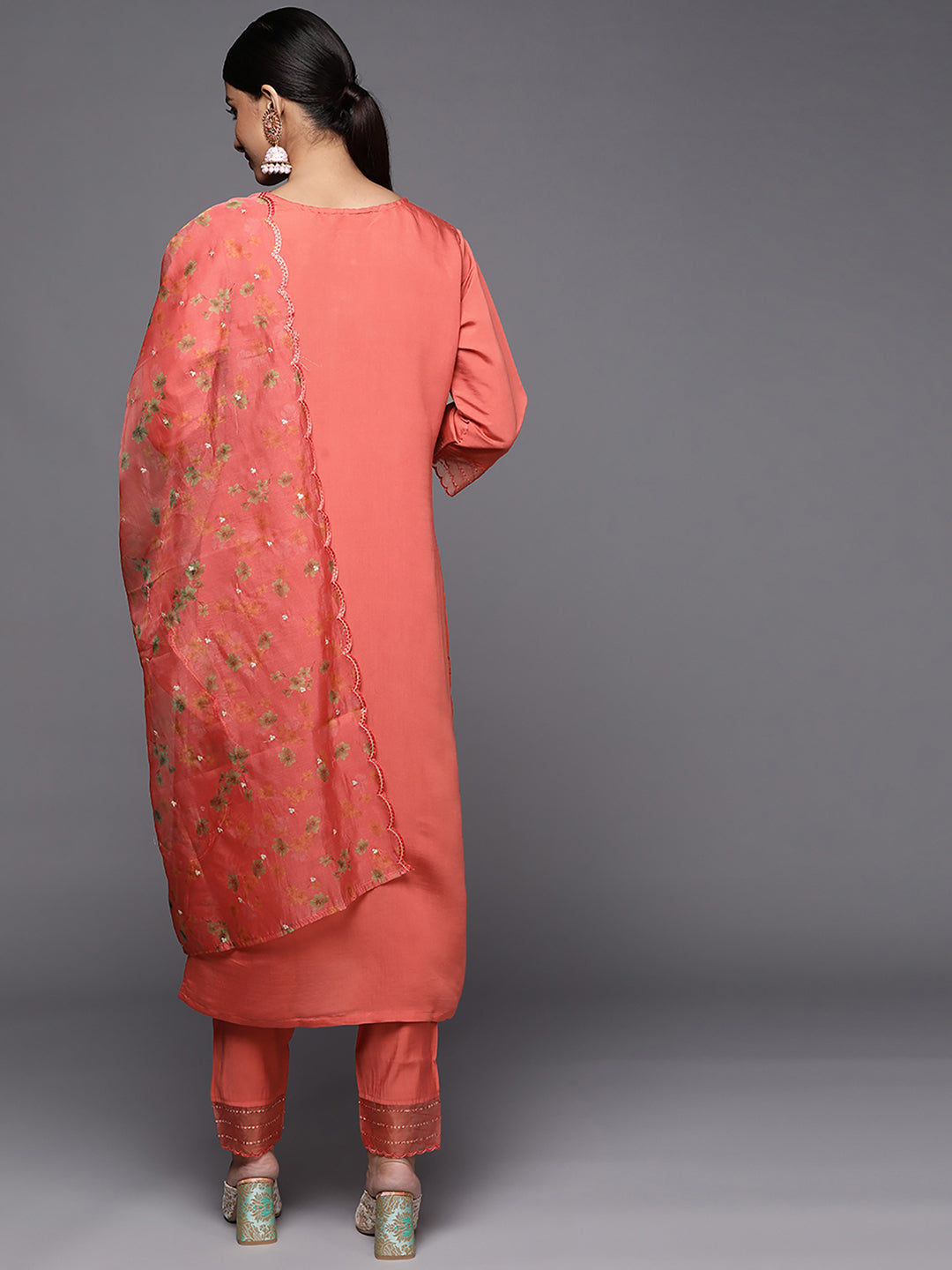 holi outfit for women, holi outfit ideas, holi outfit for men, holi outfit for girls, holi outfit for baby girl, holi outfit for baby boy, holi outfit pinterest, holi outfit ideas men, holi outfits for kids, Eid Outfits, Eid Collection, New Kurta Sets, Salwar Suits for Eid, women's day outfit ideas, women's day outfits, Co-Ords, V-Neck dresses, Round Neck suits, Cotton Kurta Sets, Heavy Outfits For Eid, Pakistani Outfits, Pakistani Kurta Sets, Pakistani Dresses for women