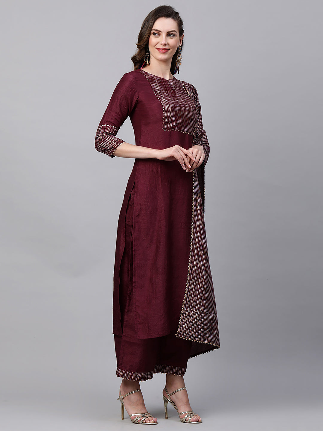 holi outfit for women, holi outfit ideas, holi outfit for men, holi outfit for girls, holi outfit for baby girl, holi outfit for baby boy, holi outfit pinterest, holi outfit ideas men, holi outfits for kids, Eid Outfits, Eid Collection, New Kurta Sets, Salwar Suits for Eid, women's day outfit ideas, women's day outfits, Co-Ords, V-Neck dresses, Round Neck suits, Cotton Kurta Sets, Heavy Outfits For Eid, Pakistani Outfits, Pakistani Kurta Sets, Pakistani Dresses for women