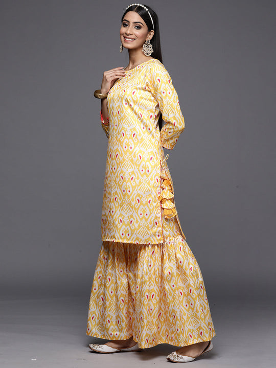 Indo Era Kesariya Yellow Printed Straight Kurta Trouser With Dupatta Set