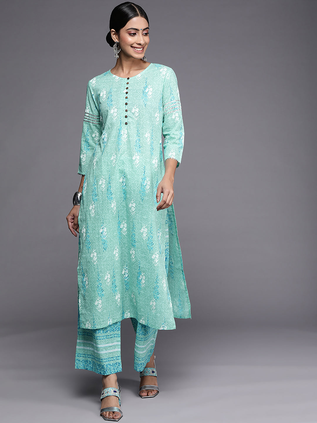 holi outfit for women, holi outfit ideas, holi outfit for men, holi outfit for girls, holi outfit for baby girl, holi outfit for baby boy, holi outfit pinterest, holi outfit ideas men, holi outfits for kids, Eid Outfits, Eid Collection, New Kurta Sets, Salwar Suits for Eid, women's day outfit ideas, women's day outfits, Co-Ords, V-Neck dresses, Round Neck suits, Cotton Kurta Sets, Heavy Outfits For Eid, Pakistani Outfits, Pakistani Kurta Sets, Pakistani Dresses for women