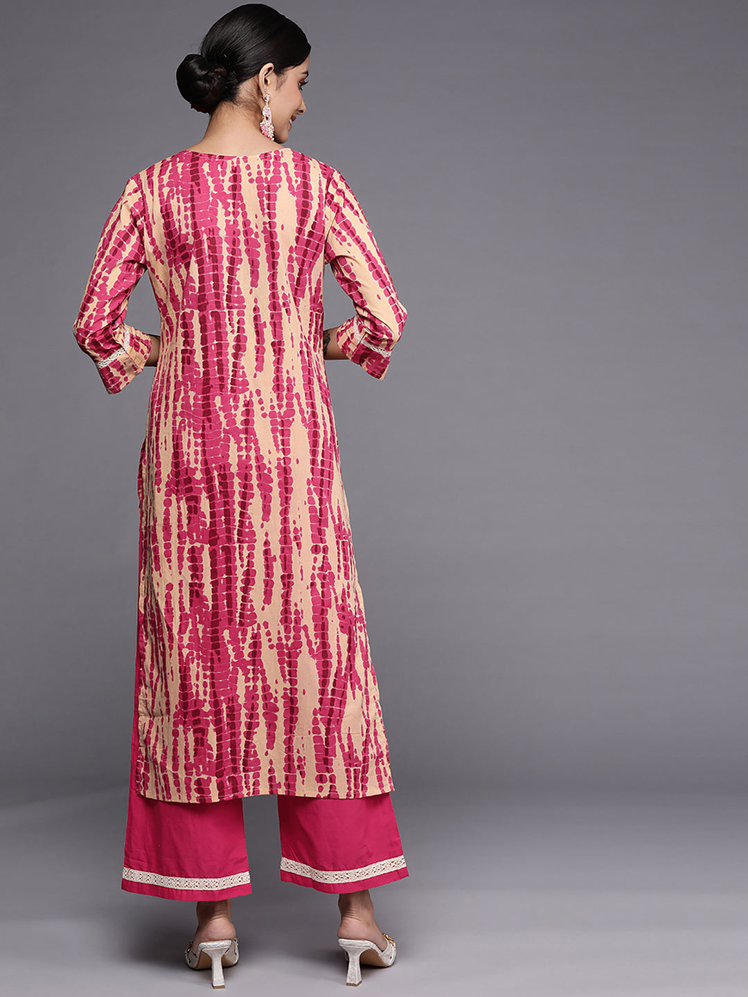 holi outfit for women, holi outfit ideas, holi outfit for men, holi outfit for girls, holi outfit for baby girl, holi outfit for baby boy, holi outfit pinterest, holi outfit ideas men, holi outfits for kids, Eid Outfits, Eid Collection, New Kurta Sets, Salwar Suits for Eid, women's day outfit ideas, women's day outfits, Co-Ords, V-Neck dresses, Round Neck suits, Cotton Kurta Sets, Heavy Outfits For Eid, Pakistani Outfits, Pakistani Kurta Sets, Pakistani Dresses for women