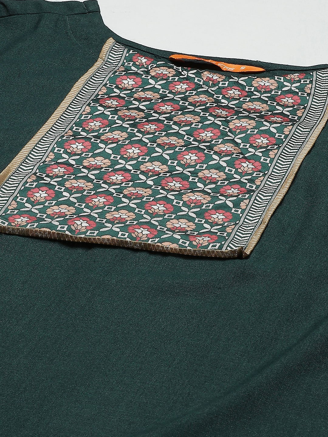 indo era, indoera, indo era kurta, heeramandi dress, heeramandi, dress for women, kurta for women, kurtaset for women, indo era kurta set, indo era suit, anarkali kurta, salwar suit, sharara set, cotton kurta, dress for women, kurta for women, birthday dress for women, gown for women, formal dress for women, party wear for women, summer dress, female kurti, cotton dress for women, kurta with dupatta, dressing style, casual look, new arrival for women, Green suit