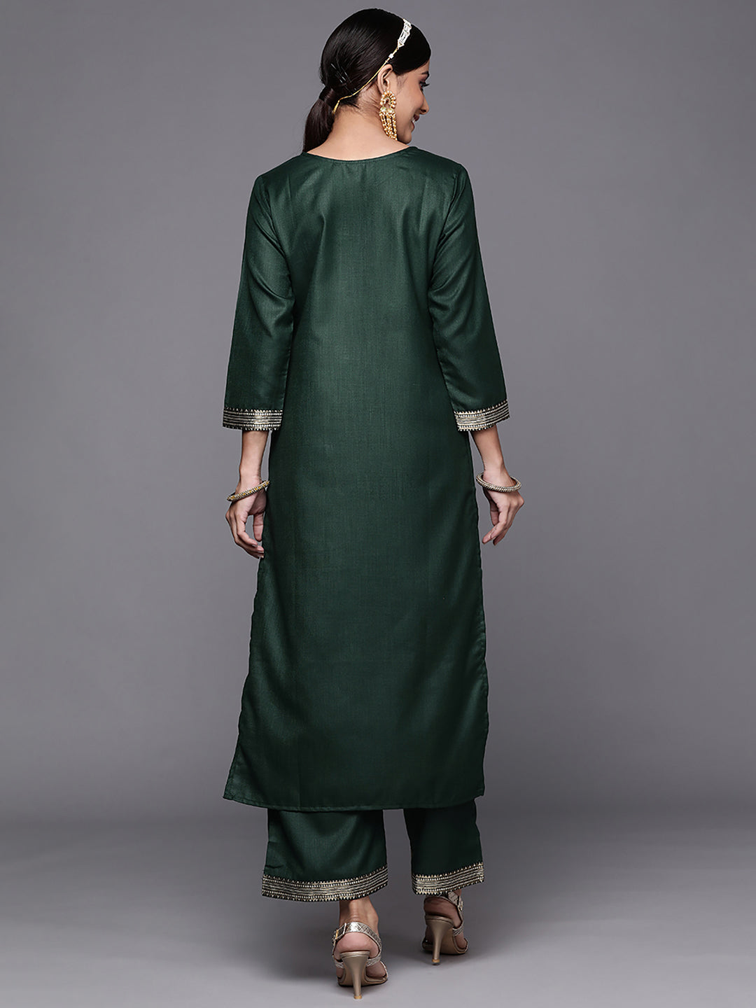 holi outfit for women, holi outfit ideas, holi outfit for men, holi outfit for girls, holi outfit for baby girl, holi outfit for baby boy, holi outfit pinterest, holi outfit ideas men, holi outfits for kids, Eid Outfits, Eid Collection, New Kurta Sets, Salwar Suits for Eid, women's day outfit ideas, women's day outfits, Co-Ords, V-Neck dresses, Round Neck suits, Cotton Kurta Sets, Heavy Outfits For Eid, Pakistani Outfits, Pakistani Kurta Sets, Pakistani Dresses for women