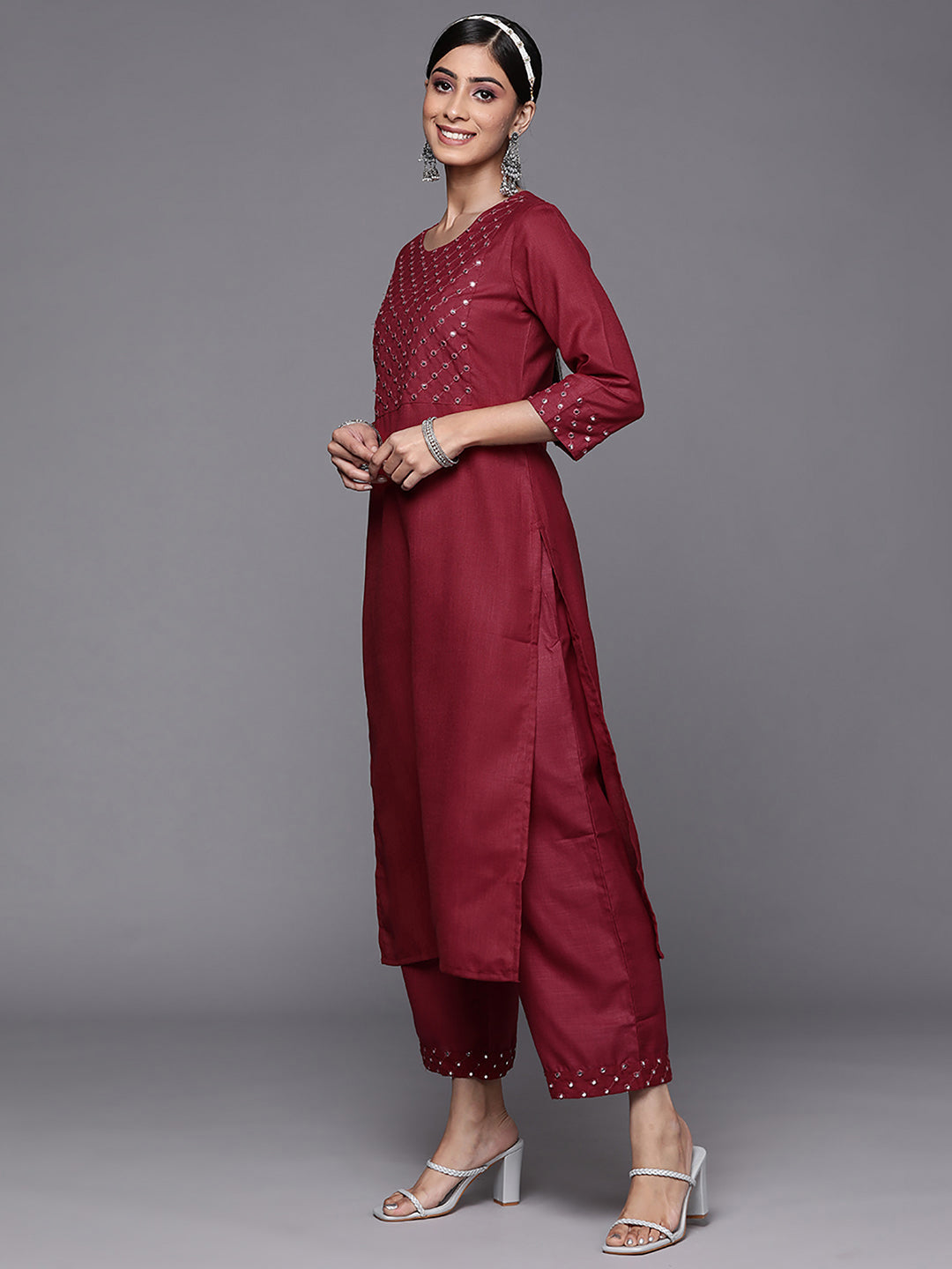 holi outfit for women, holi outfit ideas, holi outfit for men, holi outfit for girls, holi outfit for baby girl, holi outfit for baby boy, holi outfit pinterest, holi outfit ideas men, holi outfits for kids, Eid Outfits, Eid Collection, New Kurta Sets, Salwar Suits for Eid, women's day outfit ideas, women's day outfits, Co-Ords, V-Neck dresses, Round Neck suits, Cotton Kurta Sets, Heavy Outfits For Eid, Pakistani Outfits, Pakistani Kurta Sets, Pakistani Dresses for women
