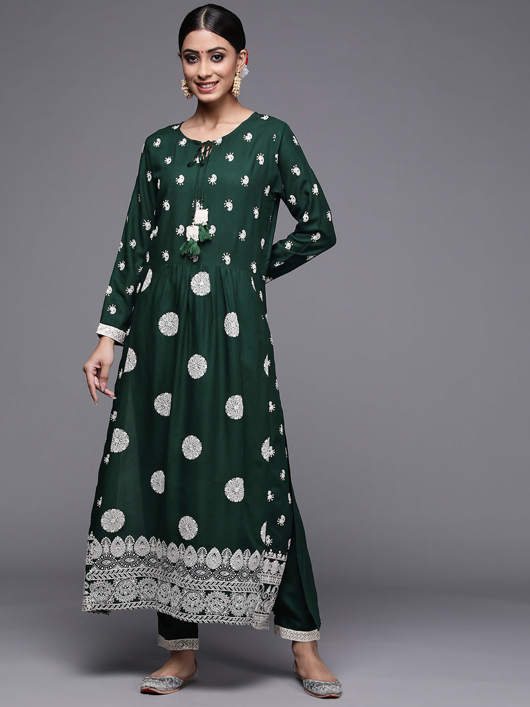 indo era, indoera, indo era kurta, heeramandi dress, heeramandi, dress for women, kurta for women, kurtaset for women, indo era kurta set, indo era suit, anarkali kurta, salwar suit, sharara set, cotton kurta, dress for women, kurta for women, birthday dress for women, gown for women, formal dress for women, party wear for women, summer dress, female kurti, cotton dress for women, kurta with dupatta, dressing style, casual look, new arrival for women, Green suit
