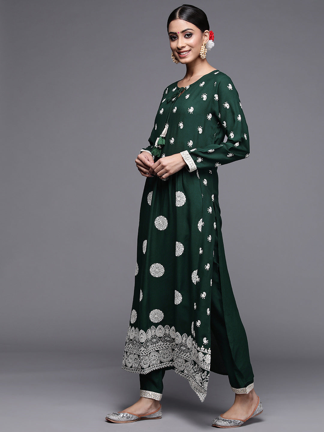 indo era, indoera, indo era kurta, heeramandi dress, heeramandi, dress for women, kurta for women, kurtaset for women, indo era kurta set, indo era suit, anarkali kurta, salwar suit, sharara set, cotton kurta, dress for women, kurta for women, birthday dress for women, gown for women, formal dress for women, party wear for women, summer dress, female kurti, cotton dress for women, kurta with dupatta, dressing style, casual look, new arrival for women, Green suit