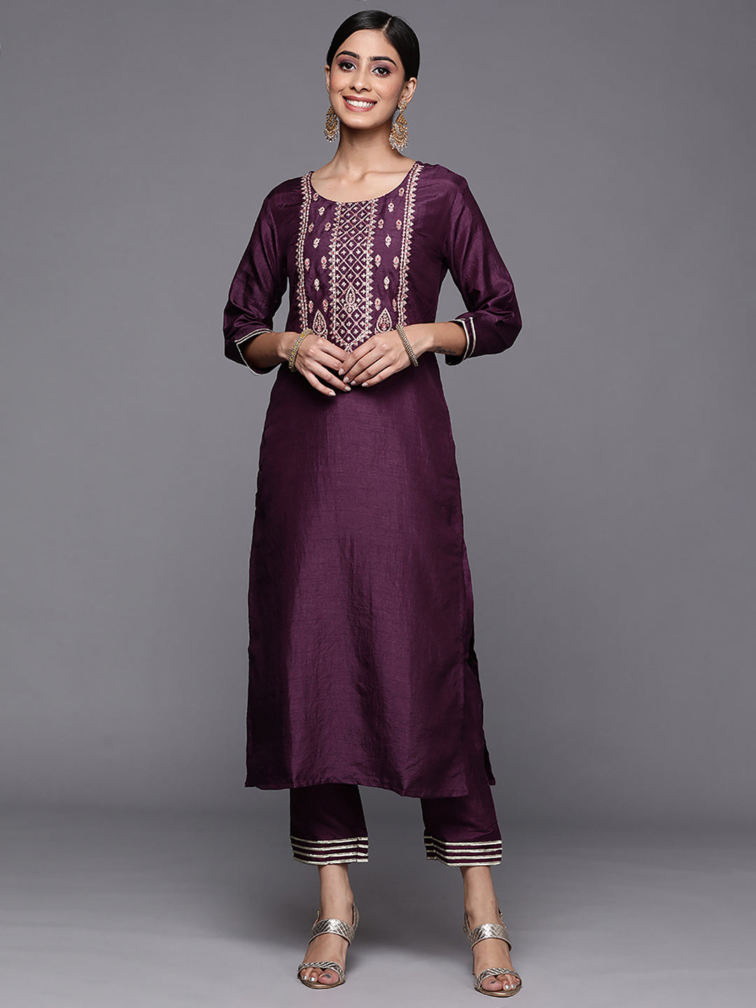 holi outfit for women, holi outfit ideas, holi outfit for men, holi outfit for girls, holi outfit for baby girl, holi outfit for baby boy, holi outfit pinterest, holi outfit ideas men, holi outfits for kids, Eid Outfits, Eid Collection, New Kurta Sets, Salwar Suits for Eid, women's day outfit ideas, women's day outfits, Co-Ords, V-Neck dresses, Round Neck suits, Cotton Kurta Sets, Heavy Outfits For Eid, Pakistani Outfits, Pakistani Kurta Sets, Pakistani Dresses for women