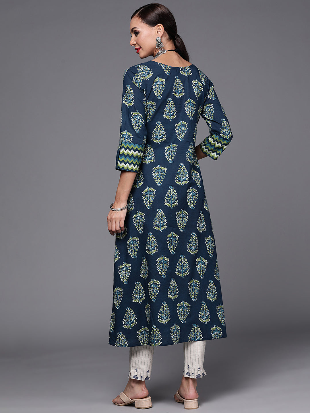 holi outfit for women, holi outfit ideas, holi outfit for men, holi outfit for girls, holi outfit for baby girl, holi outfit for baby boy, holi outfit pinterest, holi outfit ideas men, holi outfits for kids, Eid Outfits, Eid Collection, New Kurta Sets, Salwar Suits for Eid, women's day outfit ideas, women's day outfits, Co-Ords, V-Neck dresses, Round Neck suits, Cotton Kurta Sets, Heavy Outfits For Eid, Pakistani Outfits, Pakistani Kurta Sets, Pakistani Dresses for women