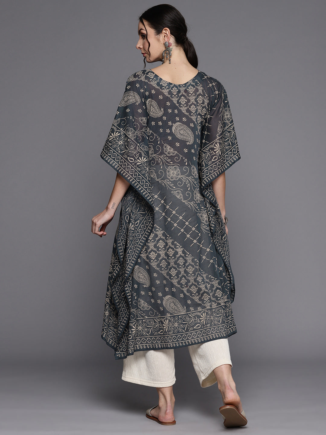holi outfit for women, holi outfit ideas, holi outfit for men, holi outfit for girls, holi outfit for baby girl, holi outfit for baby boy, holi outfit pinterest, holi outfit ideas men, holi outfits for kids, Eid Outfits, Eid Collection, New Kurta Sets, Salwar Suits for Eid, women's day outfit ideas, women's day outfits, Co-Ords, V-Neck dresses, Round Neck suits, Cotton Kurta Sets, Heavy Outfits For Eid, Pakistani Outfits, Pakistani Kurta Sets, Pakistani Dresses for women