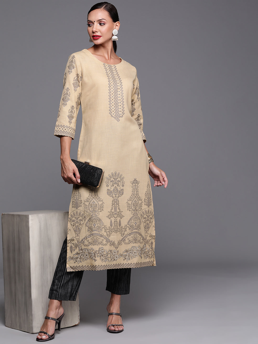 holi outfit for women, holi outfit ideas, holi outfit for men, holi outfit for girls, holi outfit for baby girl, holi outfit for baby boy, holi outfit pinterest, holi outfit ideas men, holi outfits for kids, Eid Outfits, Eid Collection, New Kurta Sets, Salwar Suits for Eid, women's day outfit ideas, women's day outfits, Co-Ords, V-Neck dresses, Round Neck suits, Cotton Kurta Sets, Heavy Outfits For Eid, Pakistani Outfits, Pakistani Kurta Sets, Pakistani Dresses for women