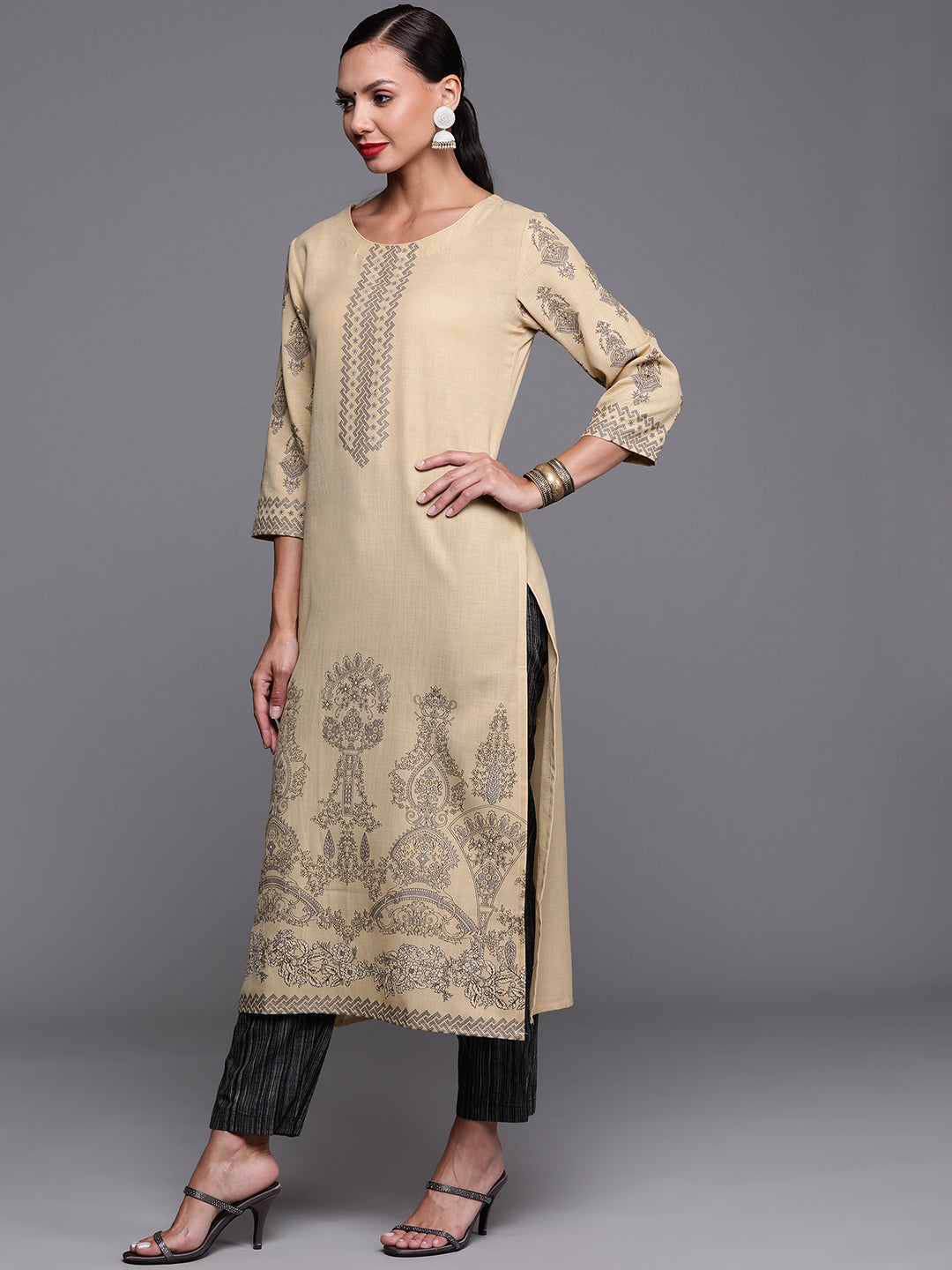 holi outfit for women, holi outfit ideas, holi outfit for men, holi outfit for girls, holi outfit for baby girl, holi outfit for baby boy, holi outfit pinterest, holi outfit ideas men, holi outfits for kids, Eid Outfits, Eid Collection, New Kurta Sets, Salwar Suits for Eid, women's day outfit ideas, women's day outfits, Co-Ords, V-Neck dresses, Round Neck suits, Cotton Kurta Sets, Heavy Outfits For Eid, Pakistani Outfits, Pakistani Kurta Sets, Pakistani Dresses for women