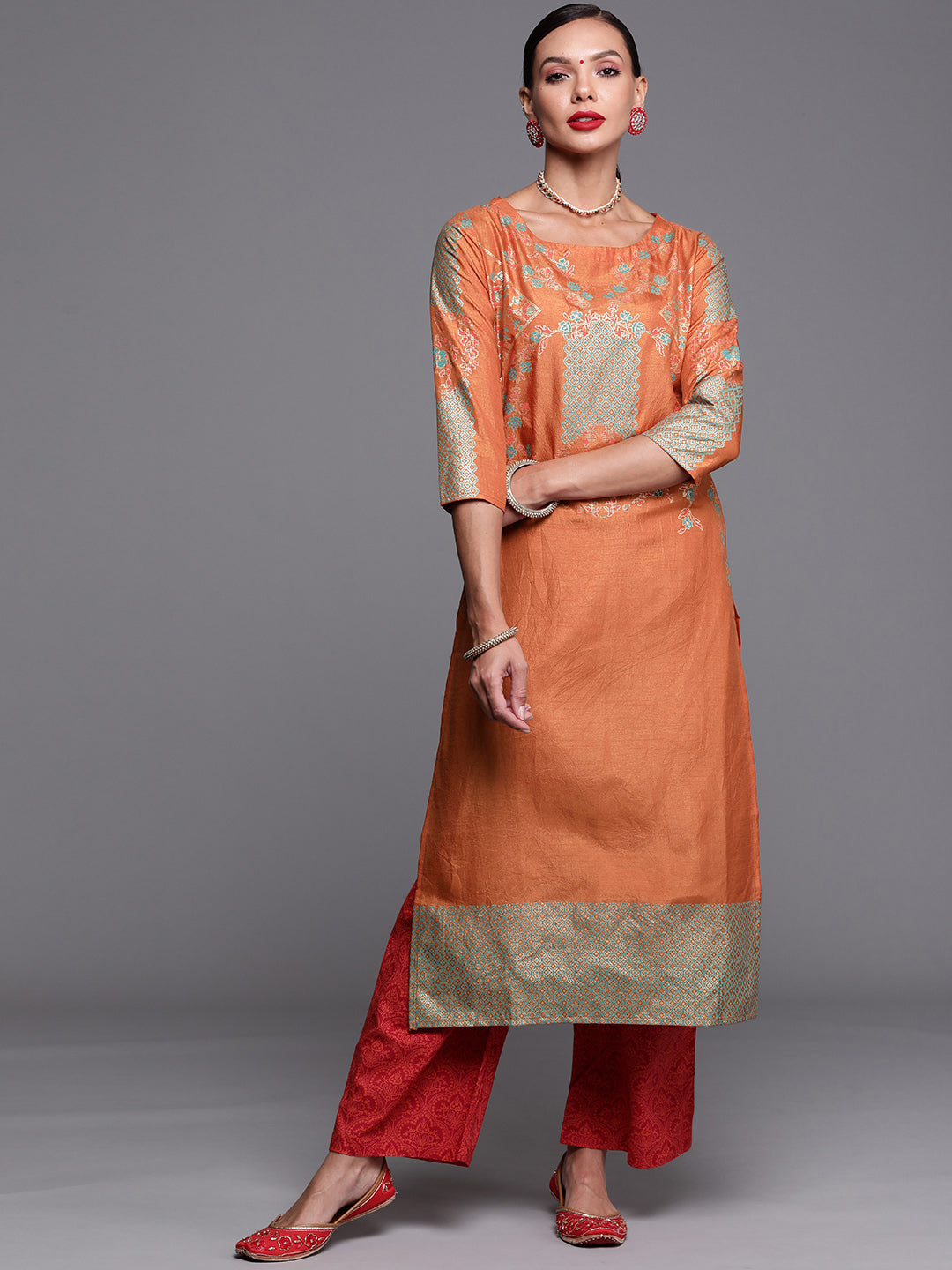holi outfit for women, holi outfit ideas, holi outfit for men, holi outfit for girls, holi outfit for baby girl, holi outfit for baby boy, holi outfit pinterest, holi outfit ideas men, holi outfits for kids, Eid Outfits, Eid Collection, New Kurta Sets, Salwar Suits for Eid, women's day outfit ideas, women's day outfits, Co-Ords, V-Neck dresses, Round Neck suits, Cotton Kurta Sets, Heavy Outfits For Eid, Pakistani Outfits, Pakistani Kurta Sets, Pakistani Dresses for women