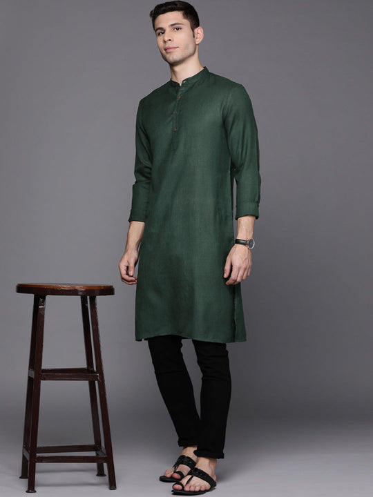 Indo Era Green Solid Cotton Blend Straight Kurtas