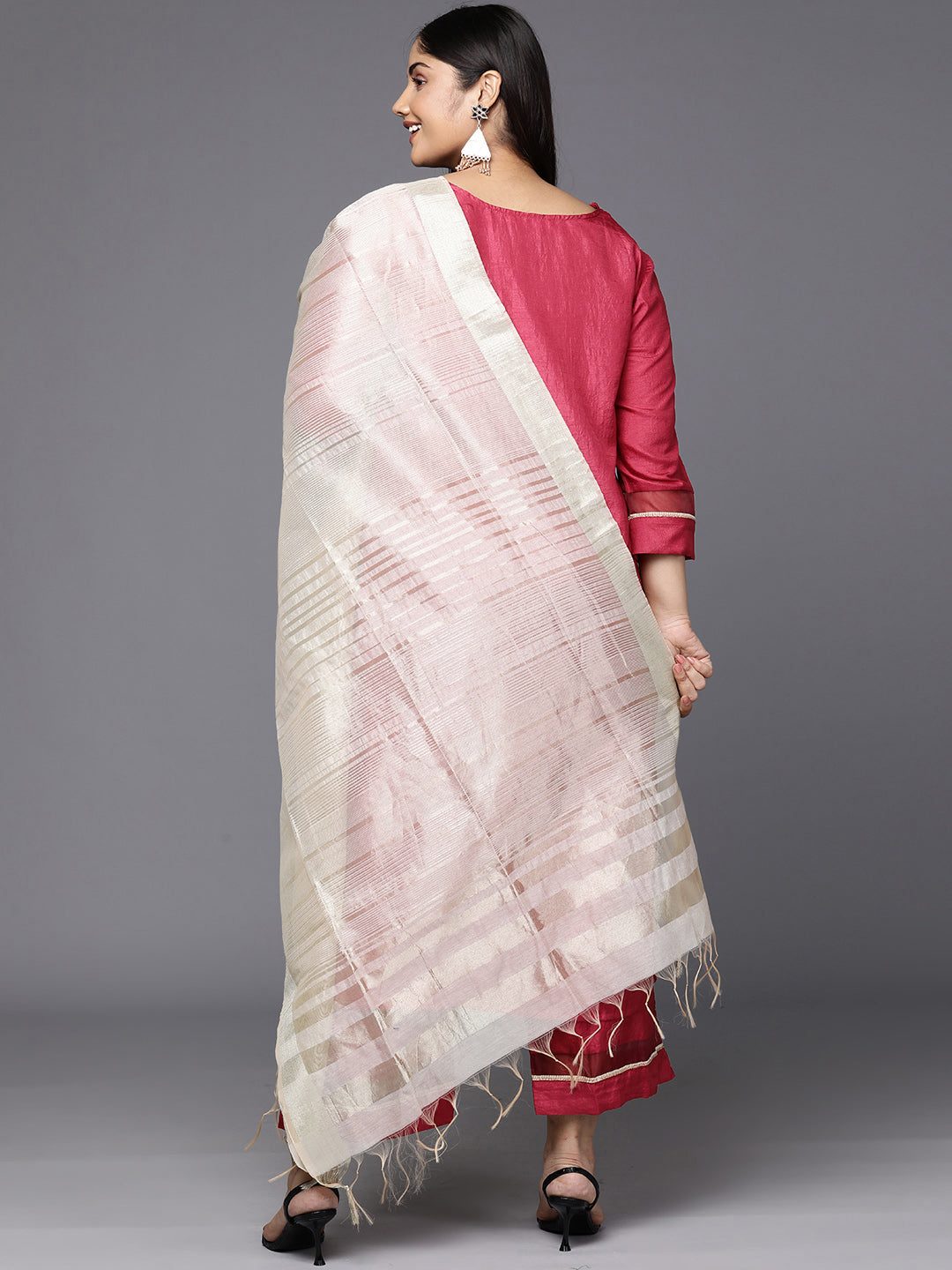 holi outfit for women, holi outfit ideas, holi outfit for men, holi outfit for girls, holi outfit for baby girl, holi outfit for baby boy, holi outfit pinterest, holi outfit ideas men, holi outfits for kids, Eid Outfits, Eid Collection, New Kurta Sets, Salwar Suits for Eid, women's day outfit ideas, women's day outfits, Co-Ords, V-Neck dresses, Round Neck suits, Cotton Kurta Sets, Heavy Outfits For Eid, Pakistani Outfits, Pakistani Kurta Sets, Pakistani Dresses for women
