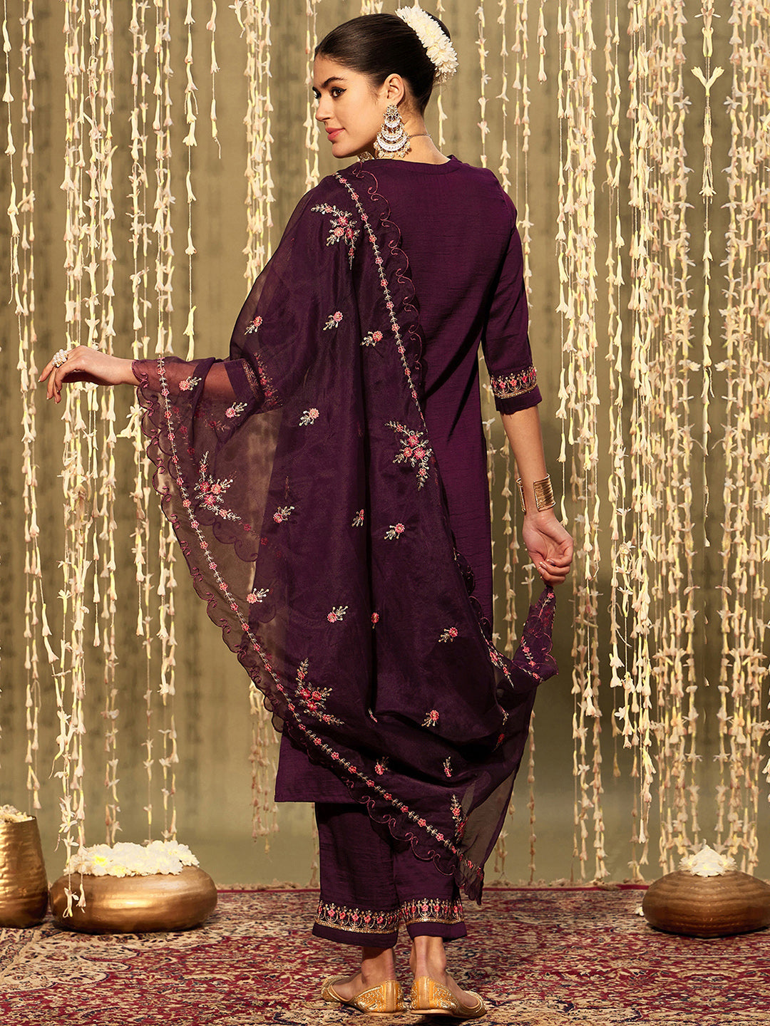 holi outfit for women, holi outfit ideas, holi outfit for men, holi outfit for girls, holi outfit for baby girl, holi outfit for baby boy, holi outfit pinterest, holi outfit ideas men, holi outfits for kids, Eid Outfits, Eid Collection, New Kurta Sets, Salwar Suits for Eid, women's day outfit ideas, women's day outfits, Co-Ords, V-Neck dresses, Round Neck suits, Cotton Kurta Sets, Heavy Outfits For Eid, Pakistani Outfits, Pakistani Kurta Sets, Pakistani Dresses for women