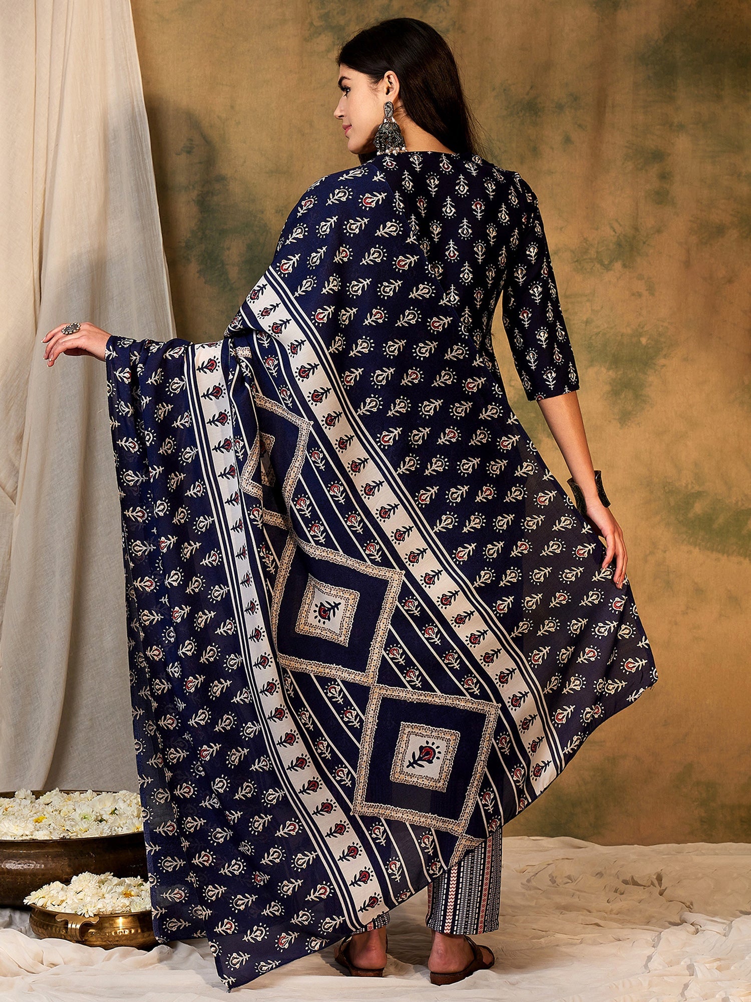 indo era, indoera, indo era kurta, heeramandi dress, heeramandi, dress for women, kurta for women, kurtaset for women, indo era kurta set, indo era suit, anarkali kurta, salwar suit, sharara set, cotton kurta, dress for women, kurta for women, birthday dress for women, gown for women, formal dress for women, party wear for women, summer dress, female kurti, cotton dress for women, kurta with dupatta, dressing style, casual look, new arrival for women,  suit