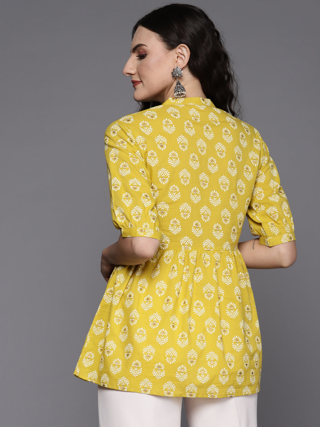 holi outfit for women, holi outfit ideas, holi outfit for men, holi outfit for girls, holi outfit for baby girl, holi outfit for baby boy, holi outfit pinterest, holi outfit ideas men, holi outfits for kids, Eid Outfits, Eid Collection, New Kurta Sets, Salwar Suits for Eid, women's day outfit ideas, women's day outfits, Co-Ords, V-Neck dresses, Round Neck suits, Cotton Kurta Sets, Heavy Outfits For Eid, Pakistani Outfits, Pakistani Kurta Sets, Pakistani Dresses for women